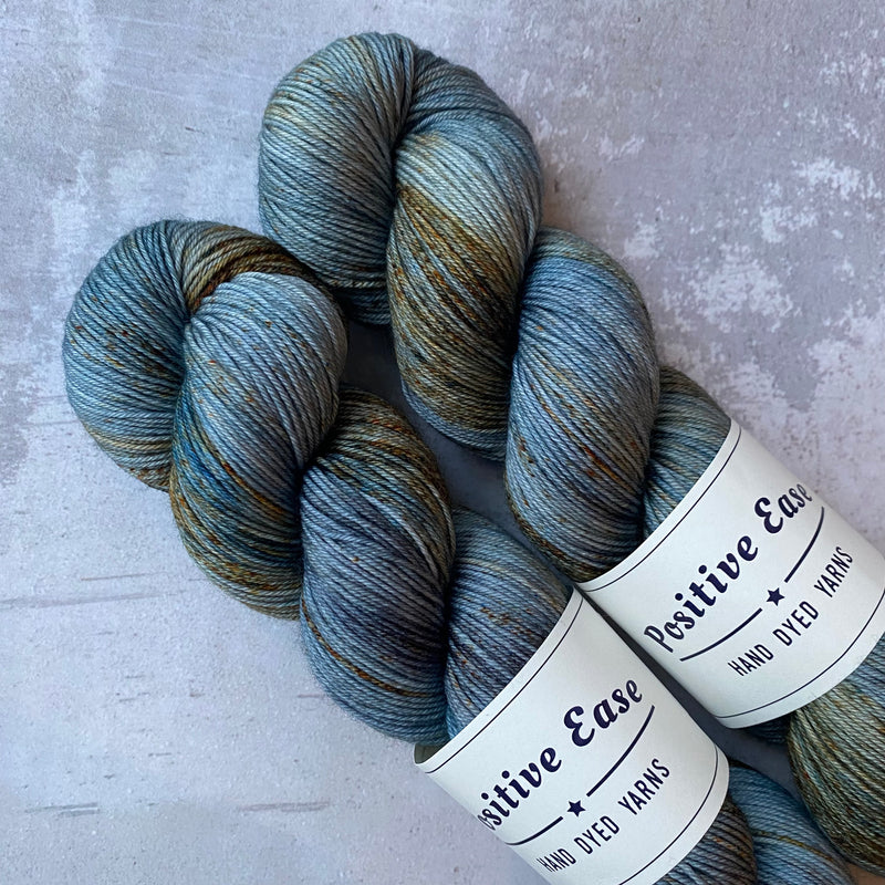 Beautiful-knitters-positive-ease-merino-native-bluebells