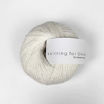 Beautiful-knitters-knitting-for-olive-no-waste-wool-cream