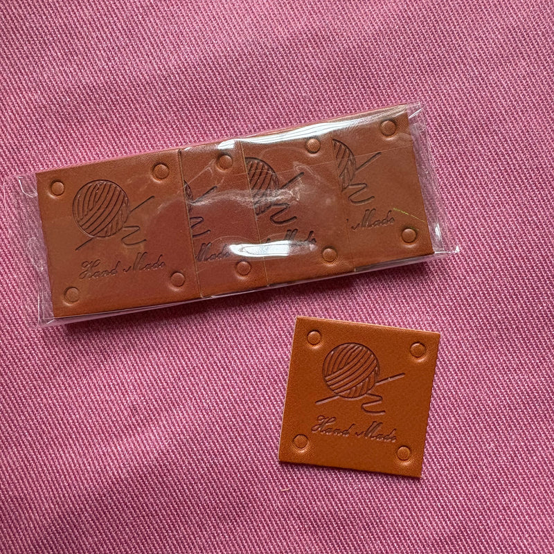 Beautiful Knitters SQUARE HANDMADE LABELS