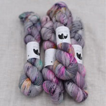 Black Elephant SILKY SOCK