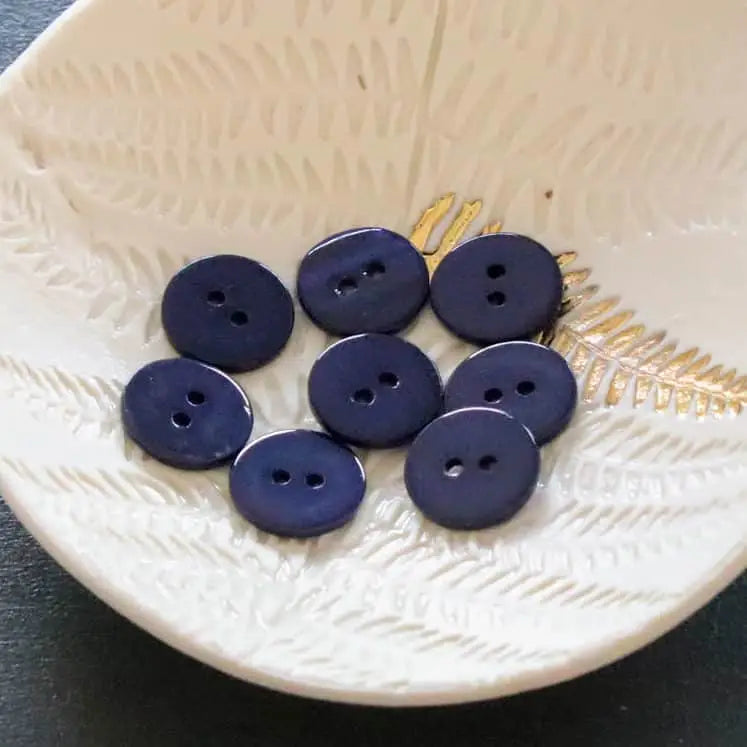 Lise Tailor MOTHER OF PEARL BUTTON