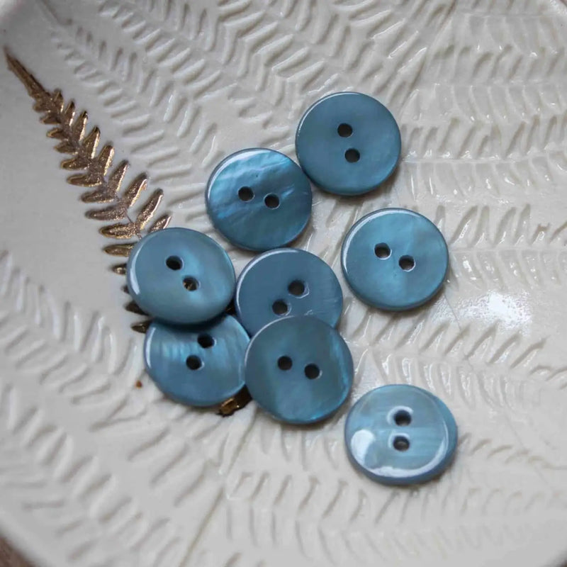 Lise Tailor MOTHER OF PEARL BUTTON
