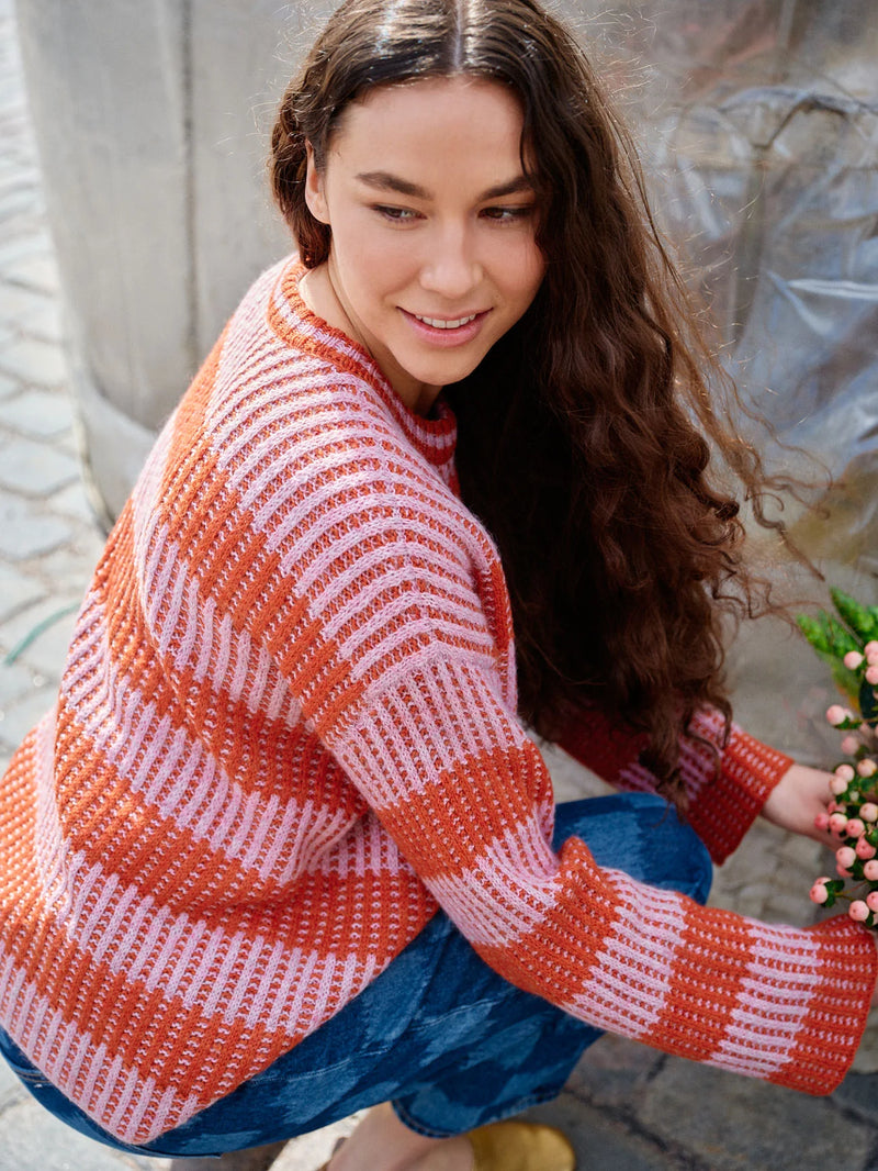Laine MAGAZINE ISSUE 26