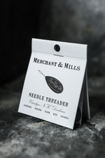 Merchant & Mills NEEDLE THREADER - Beautiful Knitters