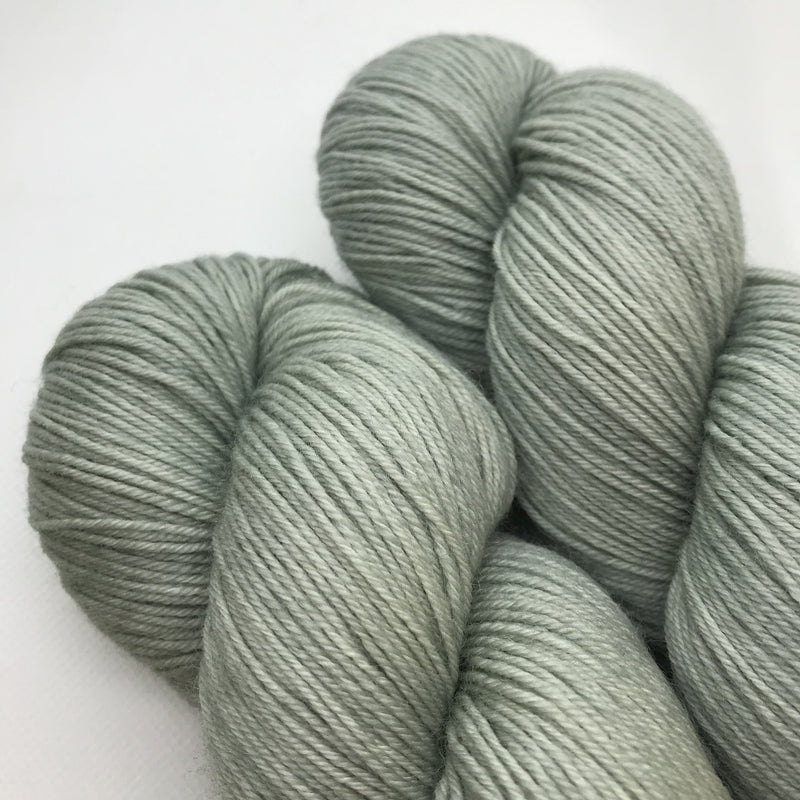 The Wool Barn HERITAGE BFL 4ply - Mist - Beautiful Knitters
