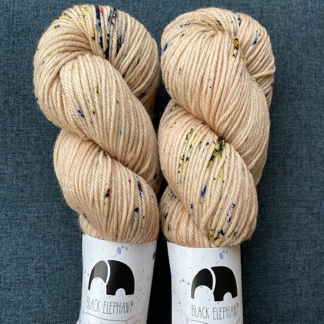 Black Elephant SPRINGY TWIST DK - Kindred Spirit - Beautiful Knitters