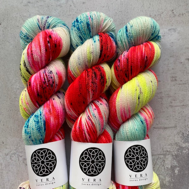 Vera Yarns Design MERINO SOCK HIGH TWIST - Fireworks - Beautiful Knitters